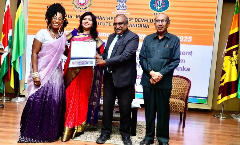 हैदराबाद में डॉ. एमसीआर एचआरडी संस्थान में विदेशी पत्रकारों के लिए दो सप्ताह का मीडिया प्रबंधन प्रशिक्षण कार्यक्रम सफलतापूर्वक सम्पन्न हुआ।