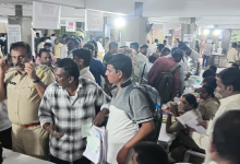 शराब की दुकान लाइसेंस के लिए आवेदन करने वाले लोग