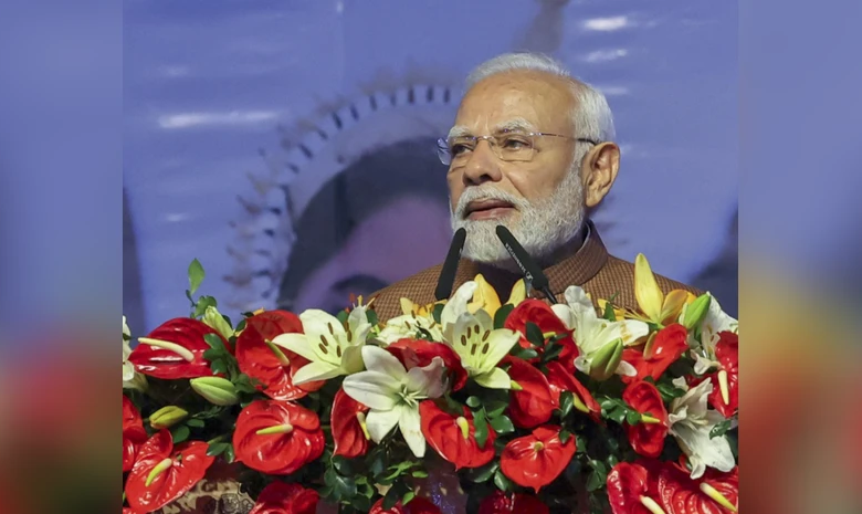 पीएम मोदी ने कहा -“त्योहारी मौसम को 140 करोड़ भारतीयों की मेहनत का जश्न बनाएं और गर्व से कहें, यह स्वदेशी है।”