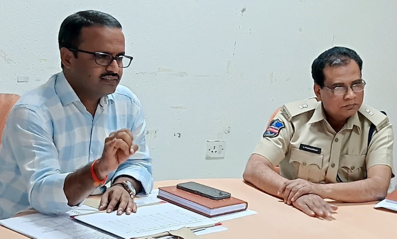 तेलंगाना में शराब दुकानों की लॉटरी को लेकर बढ़ता विवाद