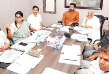 सरकारी स्कूल में बच्चों के लिए दूध और भोजन की व्यवस्था