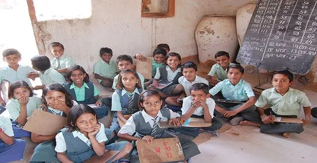 शून्य दाखिले वाले विद्यालय: शिक्षा व्यवस्था पर सवाल