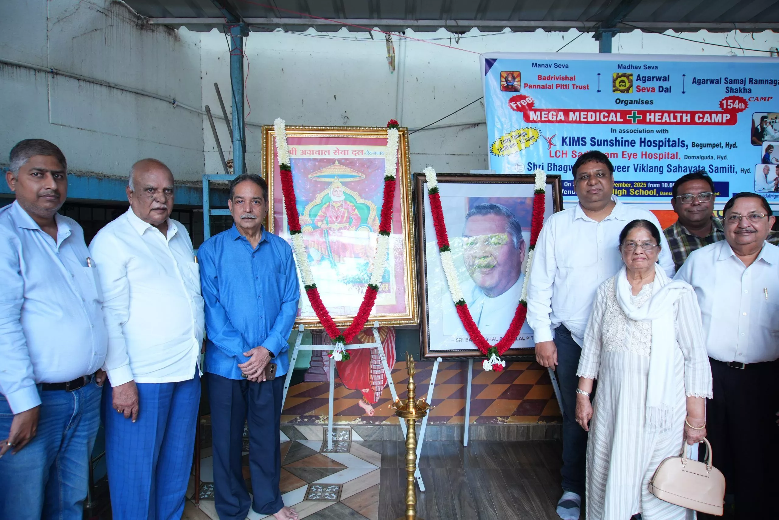 154वाँ निशुल्क स्वास्थ्य शिविर में अग्रवाल सेवा दल का योगदान