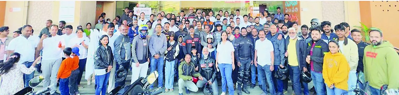 हार्ले-डेविडसन बाइक रैली में डायबिटिक फुट केयर जागरूकता संदेश