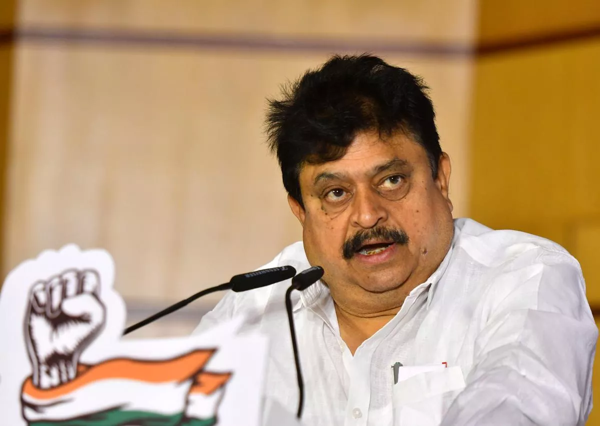 भाजपा प्रदेश अध्यक्ष ने रेवंत रेड्डी को चेतावनी दी