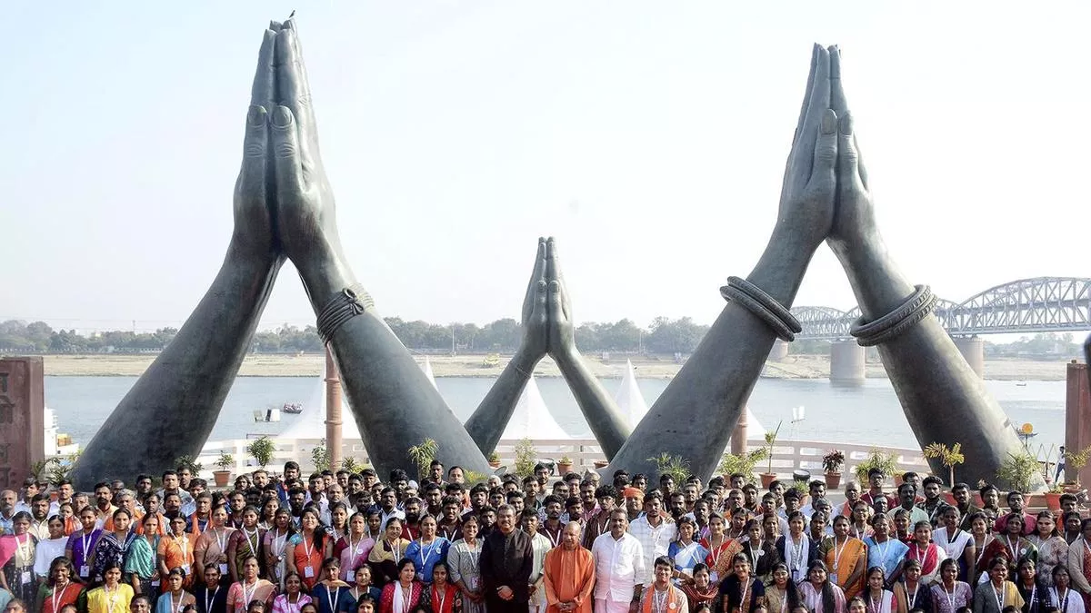 वाराणसी पुलिस ने सुरक्षा के लिए नई पीढ़ी के ड्रोन लगाए