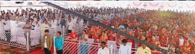 राष्ट्र संत ललितप्रभजी बोले—क्षमा और प्रेम से जीवन बनता स्वर्ग