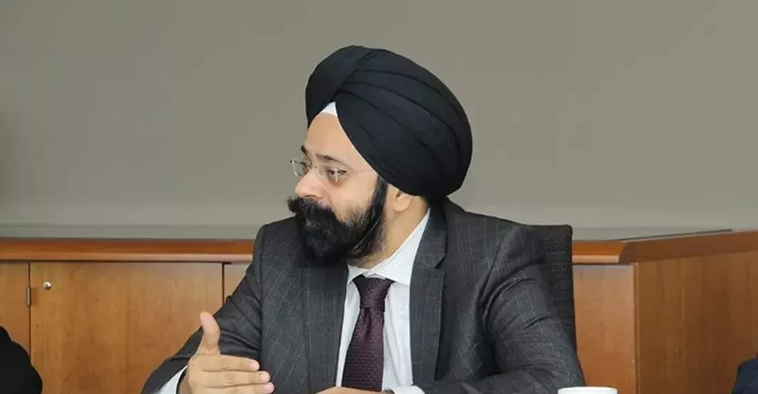 कांग्रेस ने अल्पसंख्यक योजनाओं के बजट में वादे पूरे नहीं किए