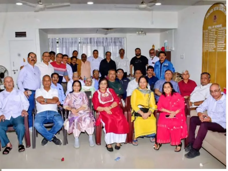 पंजाबी सेवा समिति के नवनिर्वाचित पदाधिकारी सम्मान समारोह में