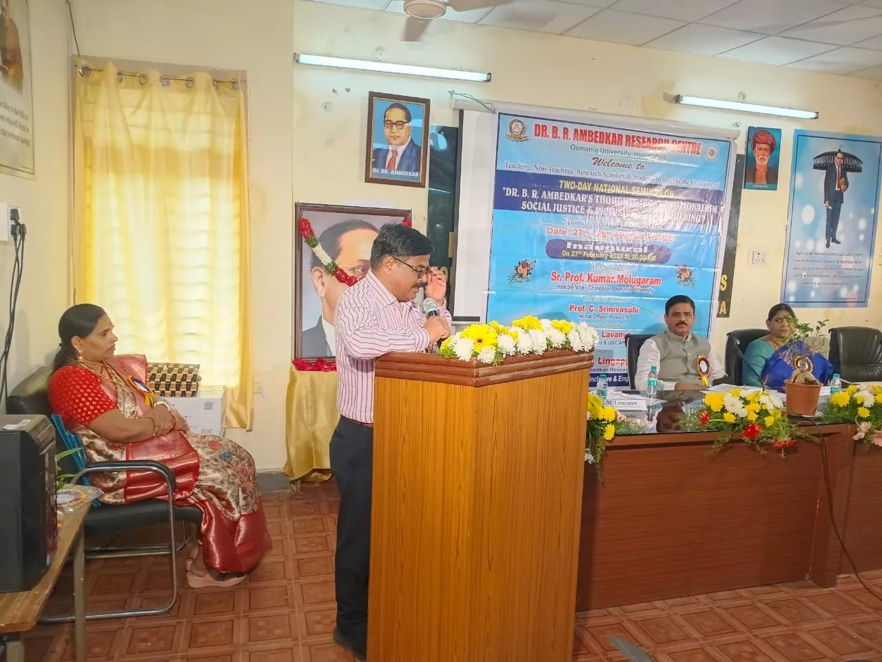 प्रो. कुमार मोलुगरम संगोष्ठी में मुख्य वक्ता के रूप में उपस्थित