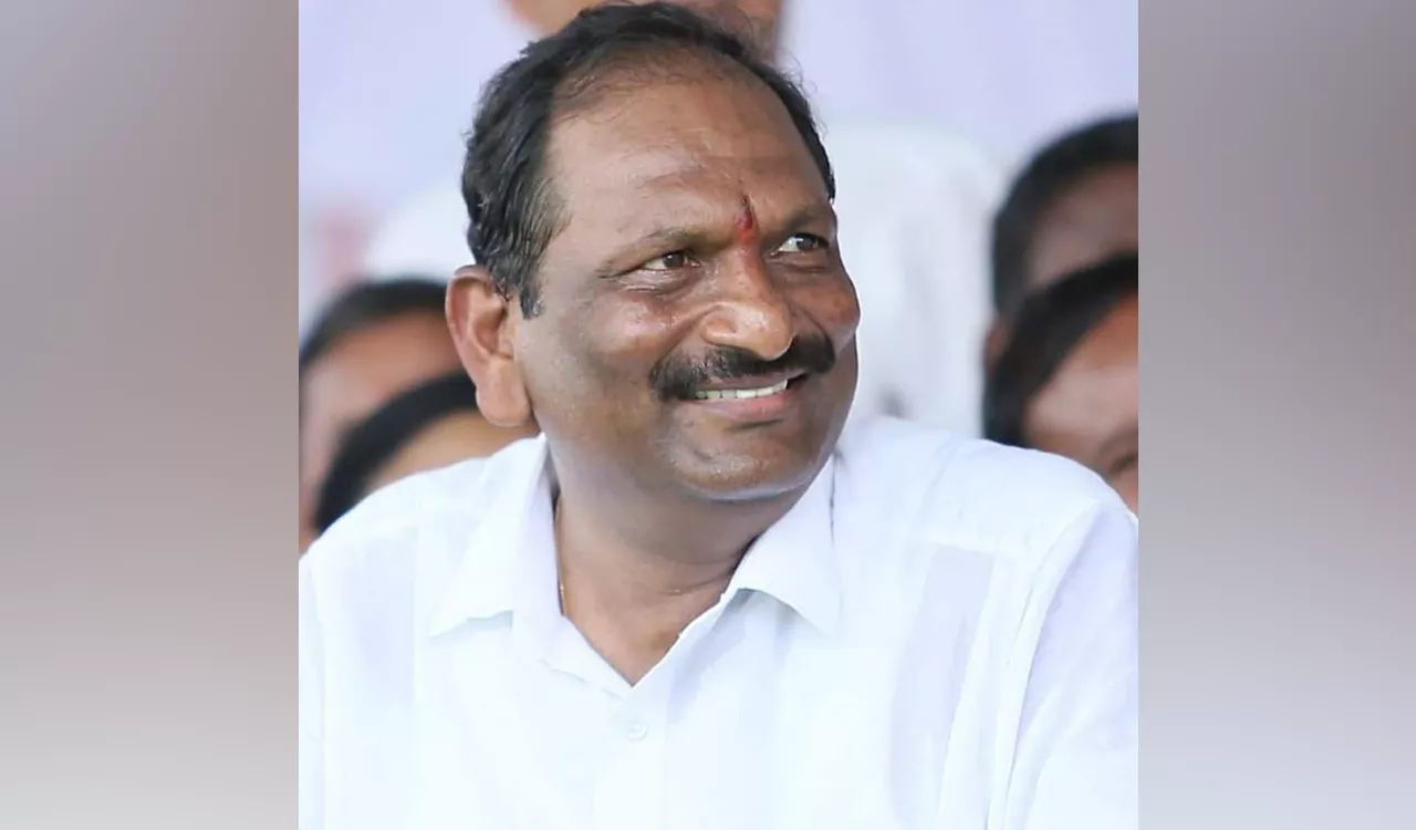 कोप्पुला ने कड़ियम श्रीहरि पर कड़ी आलोचना की