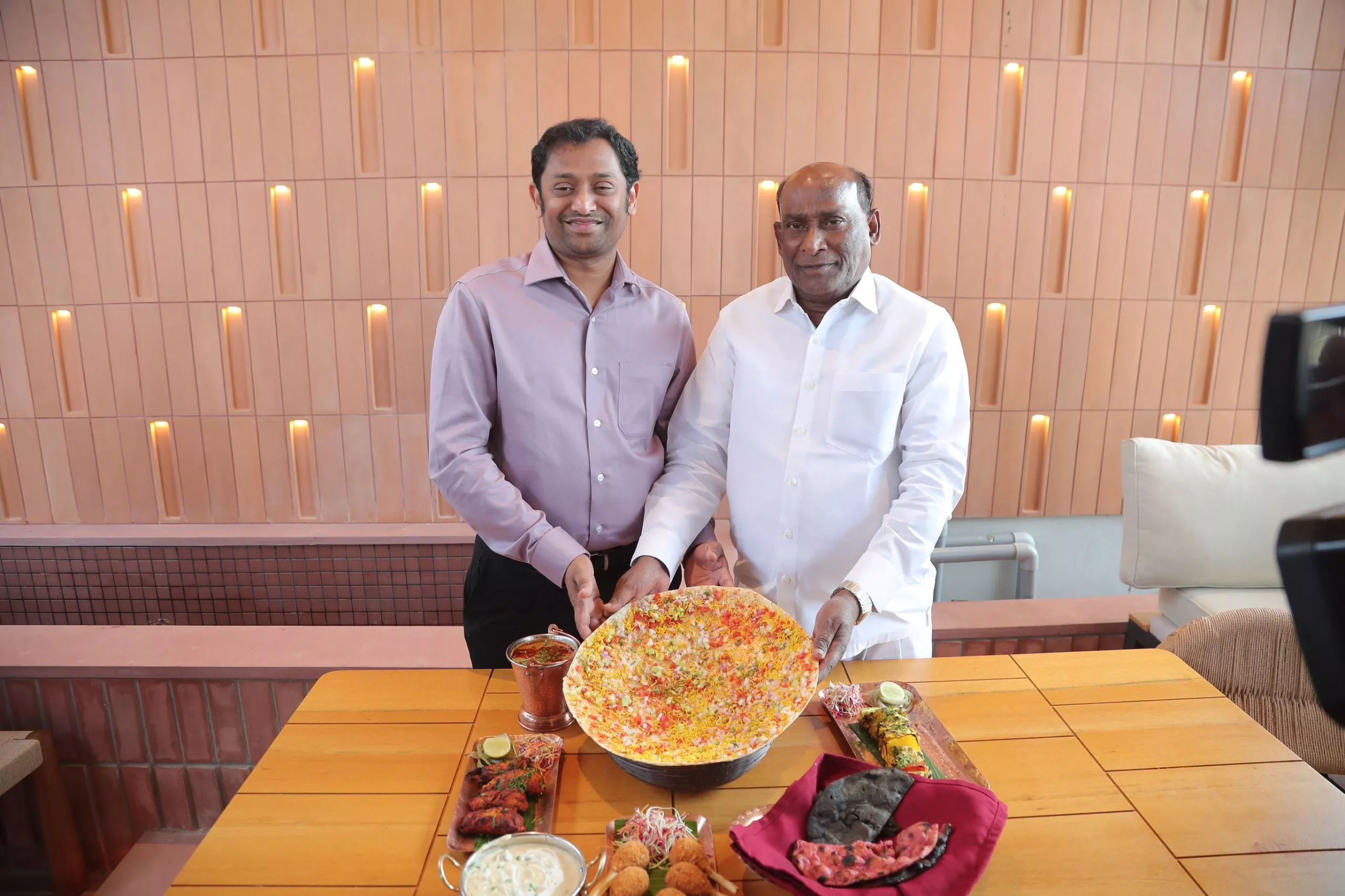  रूफटॉप रेस्टोरेंट