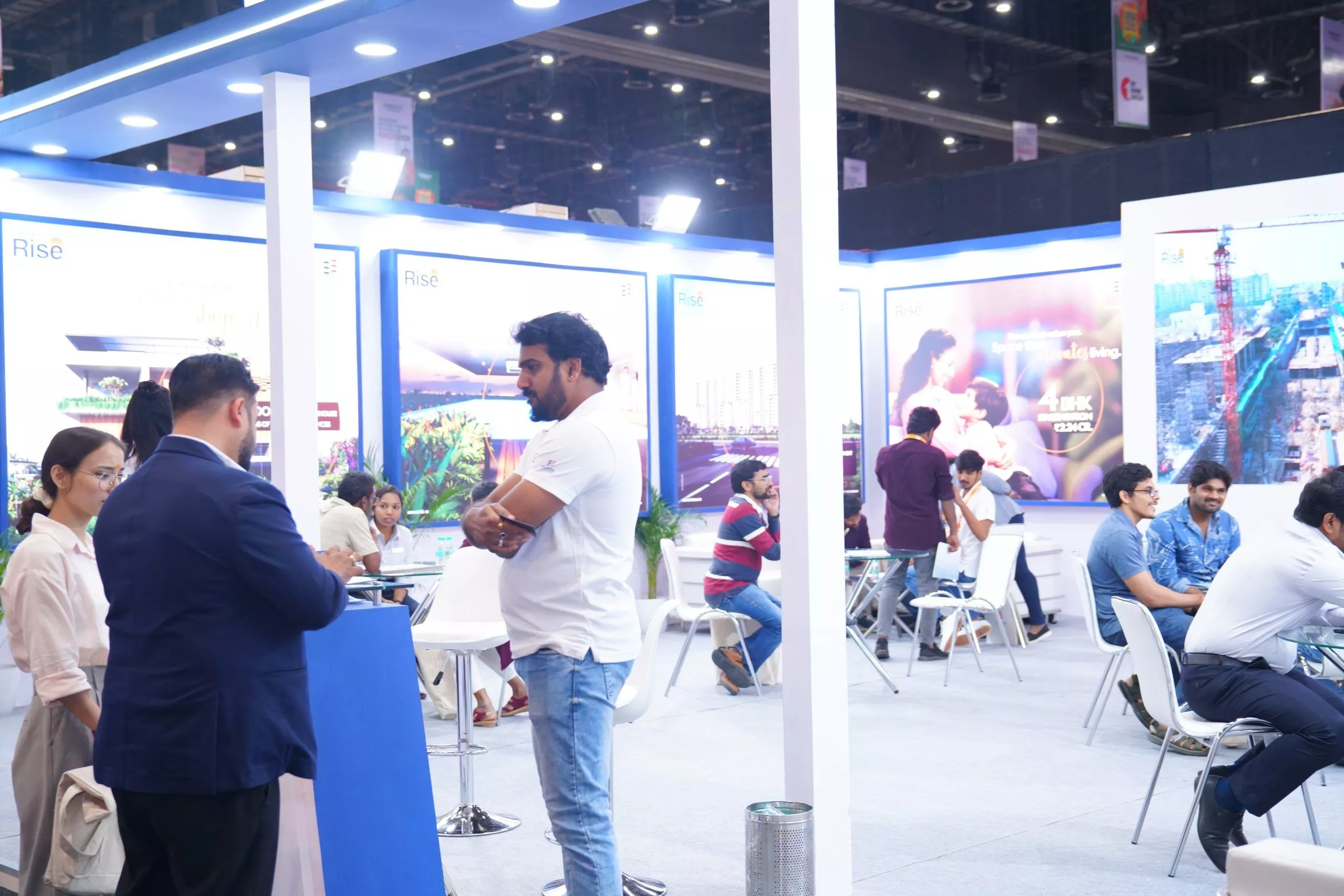 हैदराबाद प्रॉपर्टी शो में जुटे खरीदार और डेवलपर्स