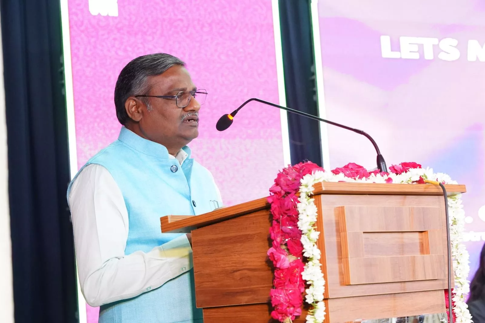 बद्रुका कॉलेज में बिज़ कॉम-2026 का भव्य उद्घाटन समारोह