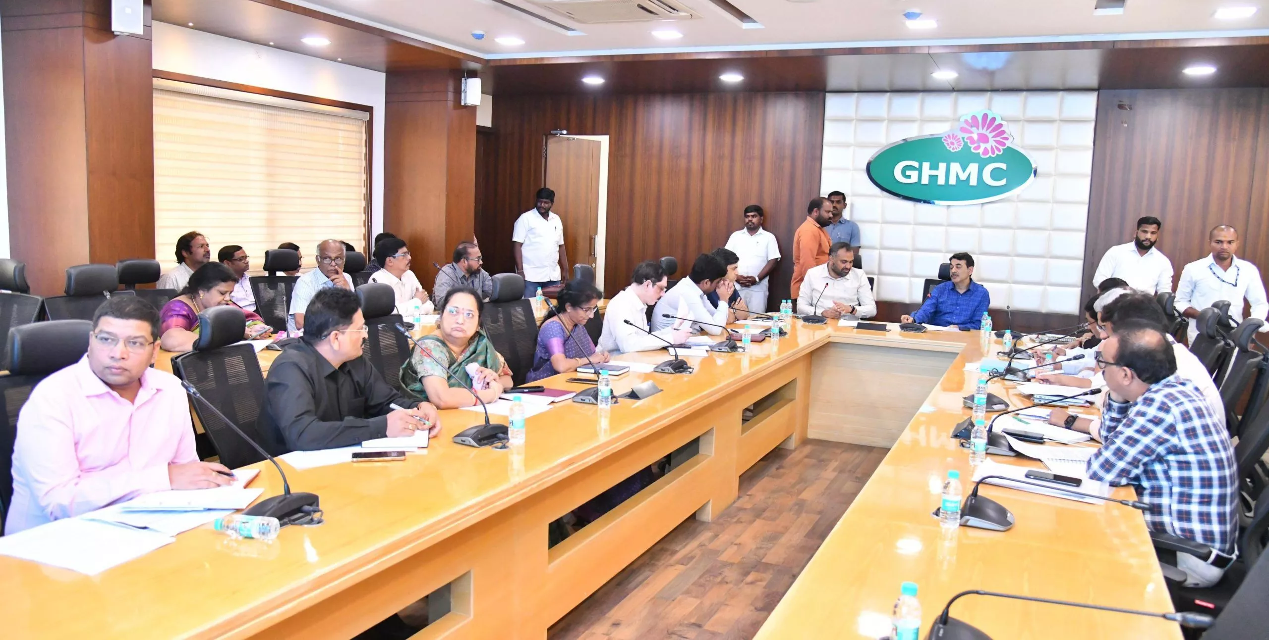 हैदराबाद नगर निगम पुनर्गठन बैठक में जयेश रंजन