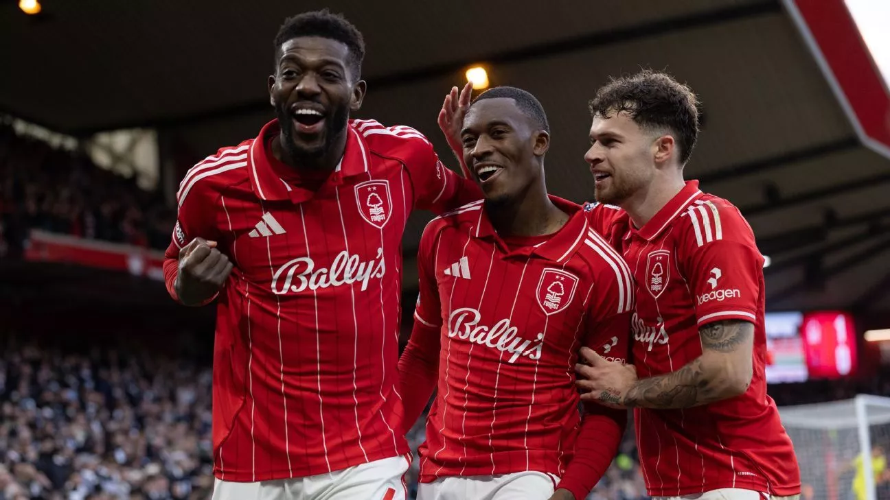 यूरोपा लीग प्लेऑफ में फेनरबाचे को हराया,