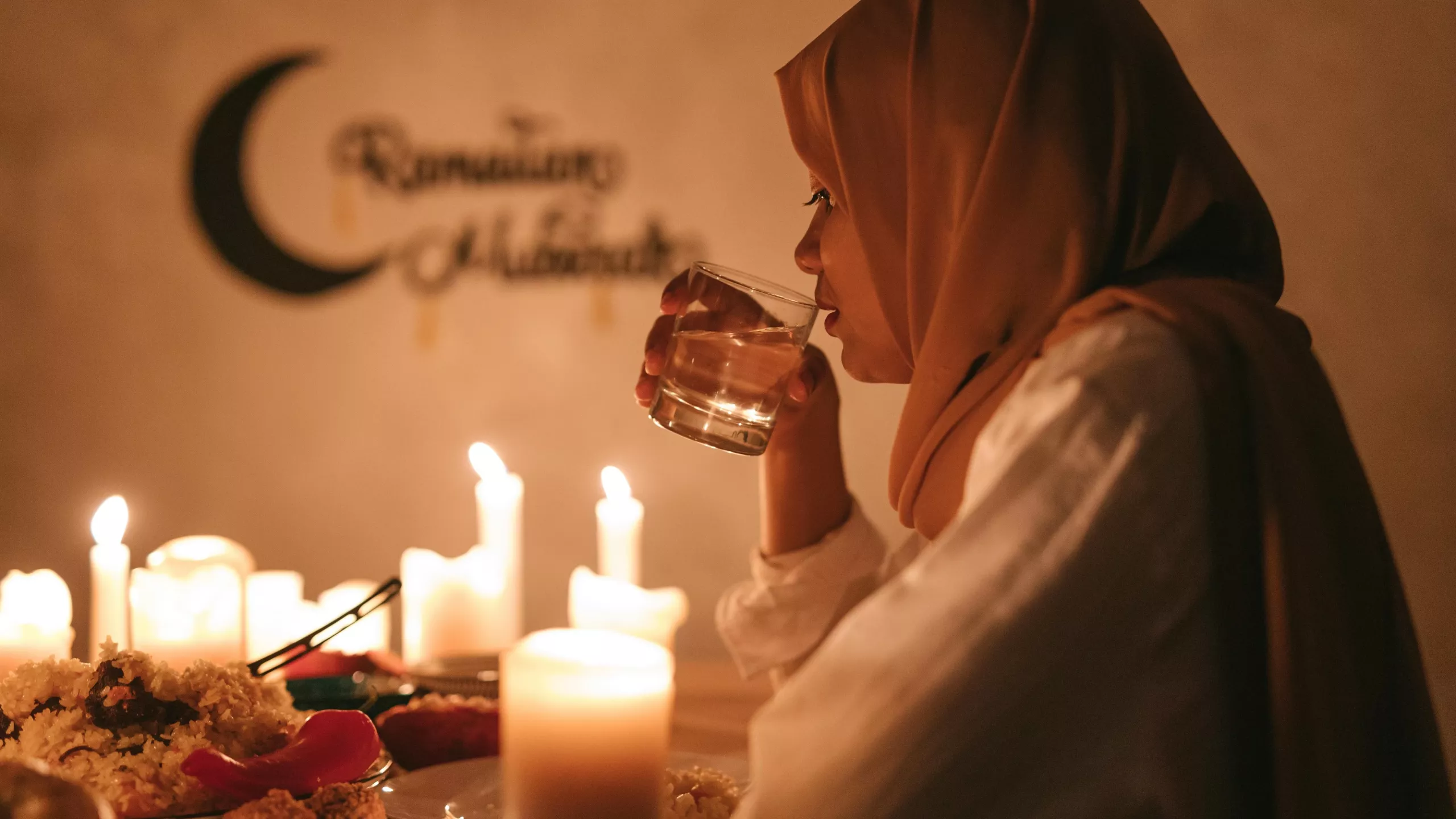 रमजान में दिनभर प्यास से बचना चाहते