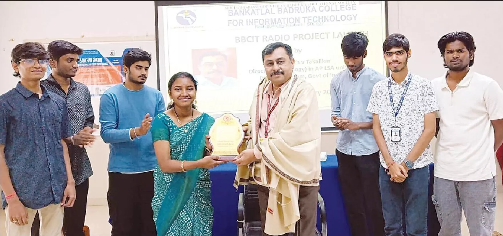 बीबीसीआईटी कॉलेज रेडियो लॉन्च कार्यक्रम का दृश्य