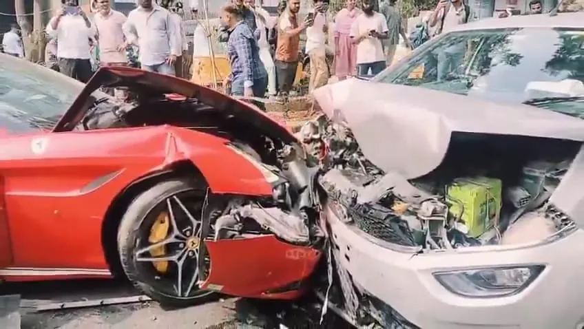 जुबली हिल्स में तेज रफ्तार स्पोर्ट्स कार का कहर