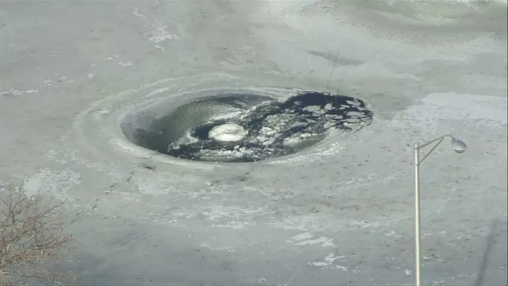 नोएडा में लापता 5 वर्षीय बच्चे का शव तालाब में मिला