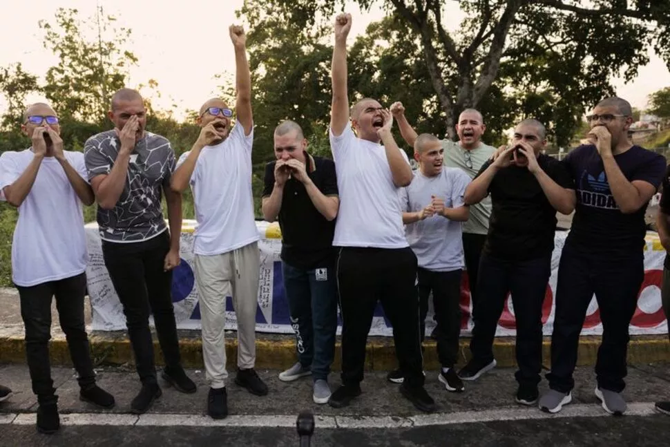 वेनेजुएला में क्षमा कानून के बाद 3,200 से अधिक रिहा