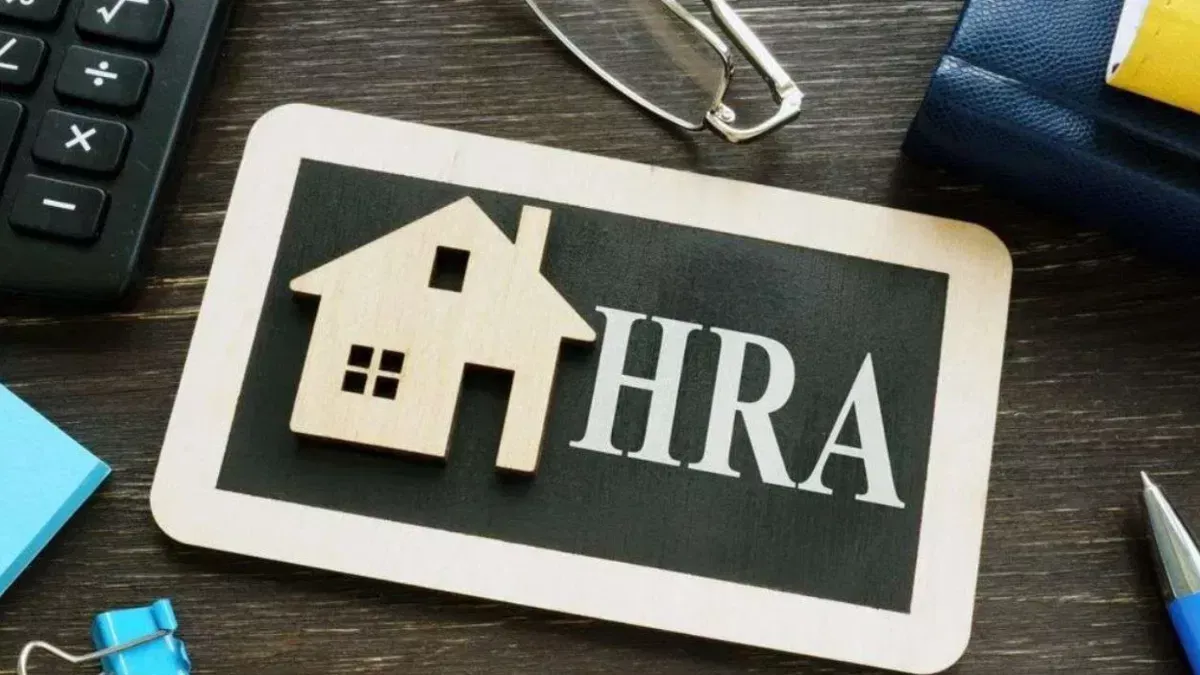 नए आयकर रिटर्न (ITR) फॉर्म में HRA क्लेम करने के लिए अब मकान मालिक से रिश्ते की जानकारी देना जरूरी होगा। जानें क्या बदला और किन पर असर पड़ेगा।