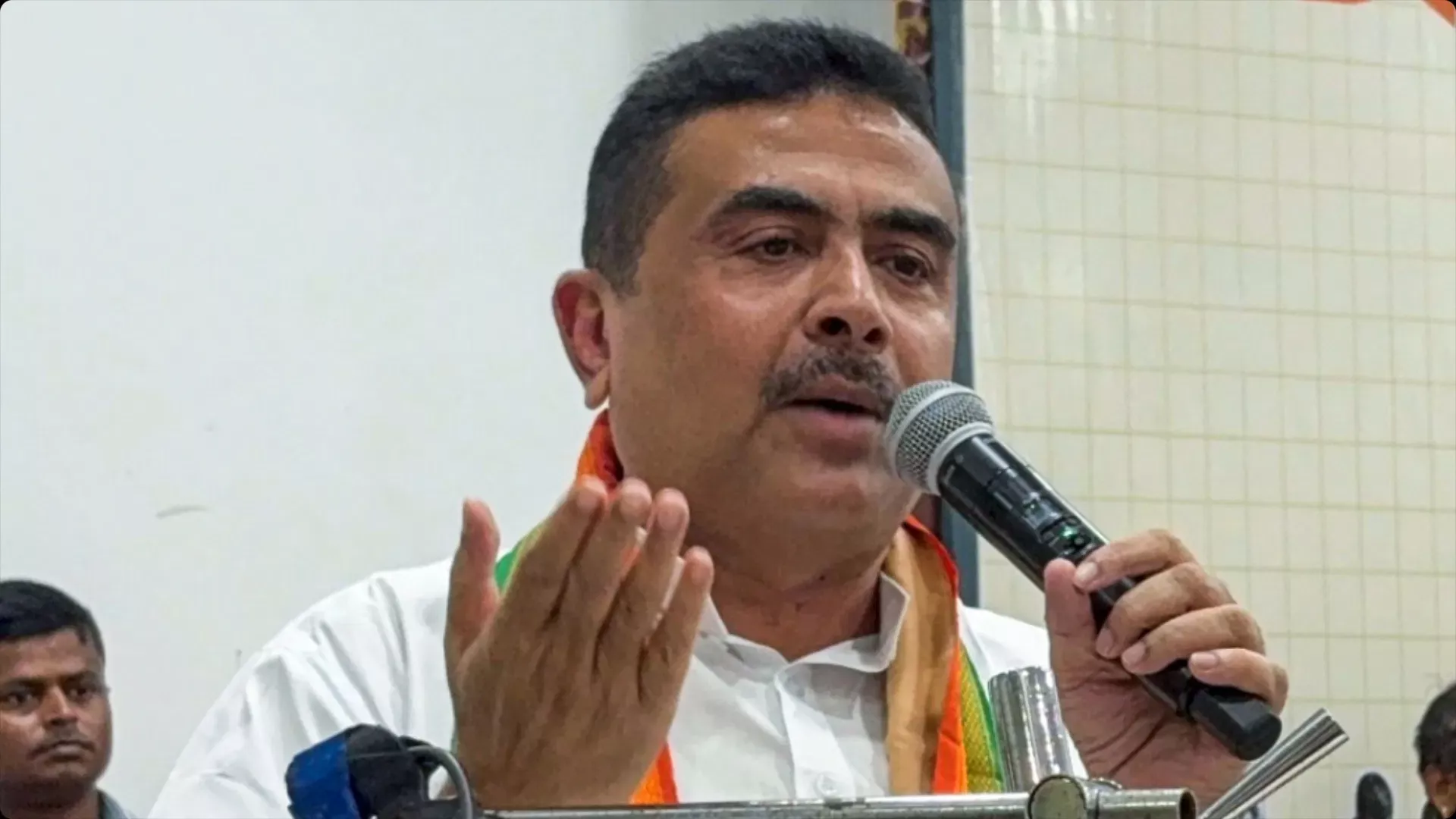 धरना मंच पर शुभेंदु अधिकारी का संबोधन