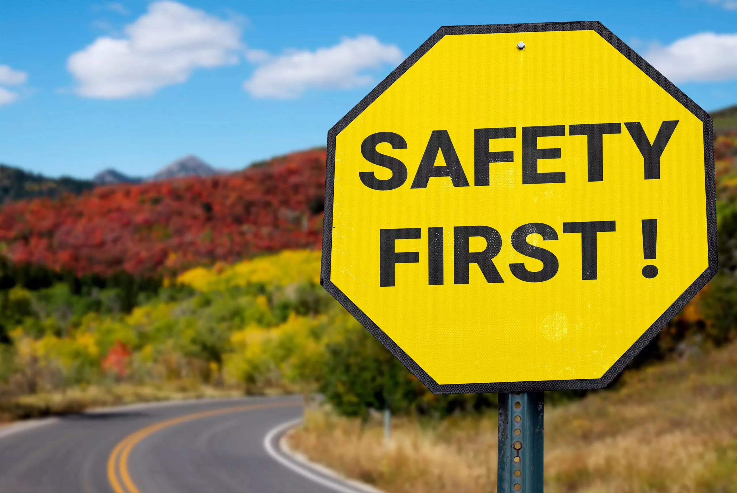 रोड सेफ्टी सेस, नई गाड़ियां महंगी, 1% सेस, वाहन कीमत, सड़क सुरक्षा