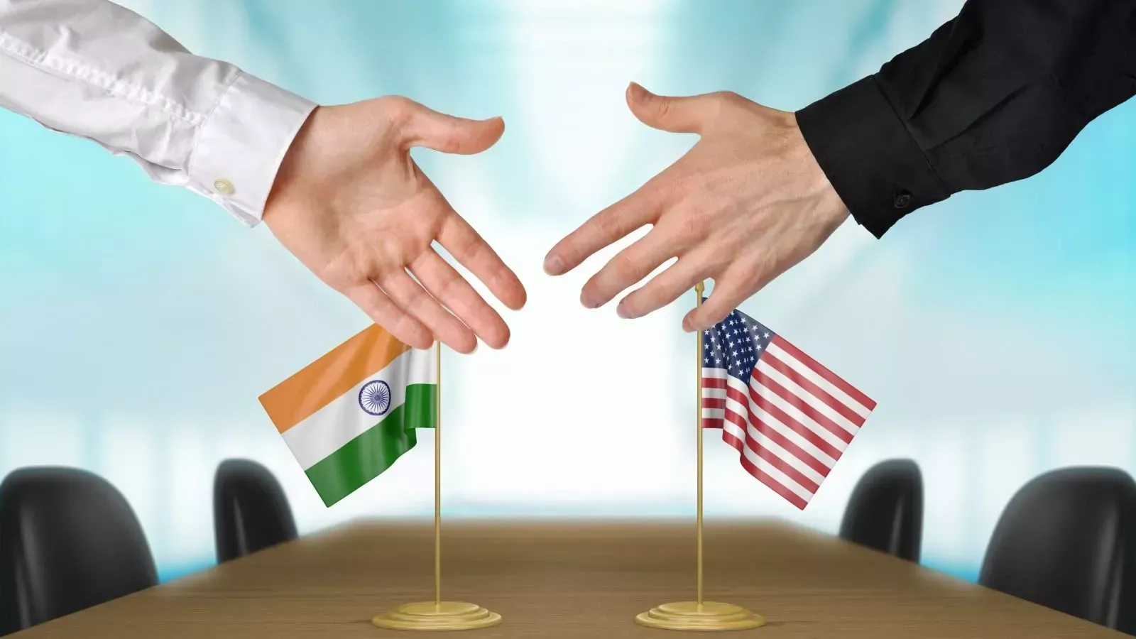 वैश्विक बाजार में प्रतिस्पर्धा बढ़ाने पर जोर