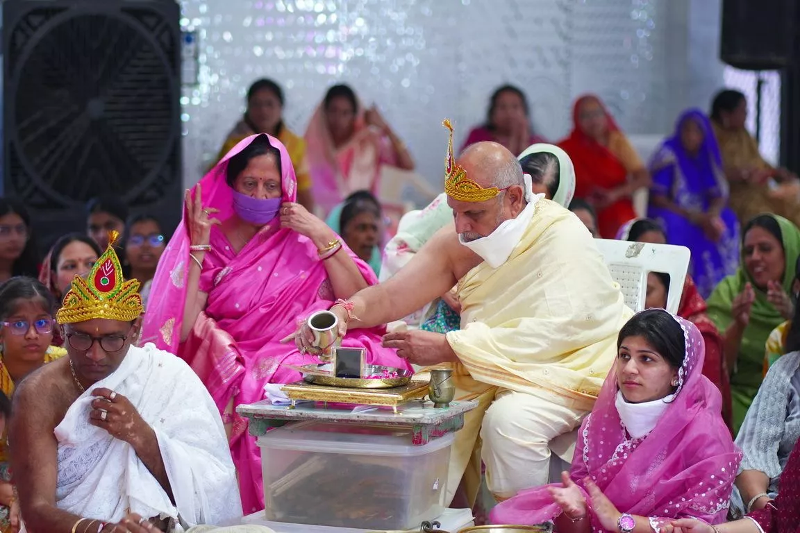 दादा गुरुदेव की श्रद्धांजलि में भक्त मेला और भक्ति कार्यक्रम