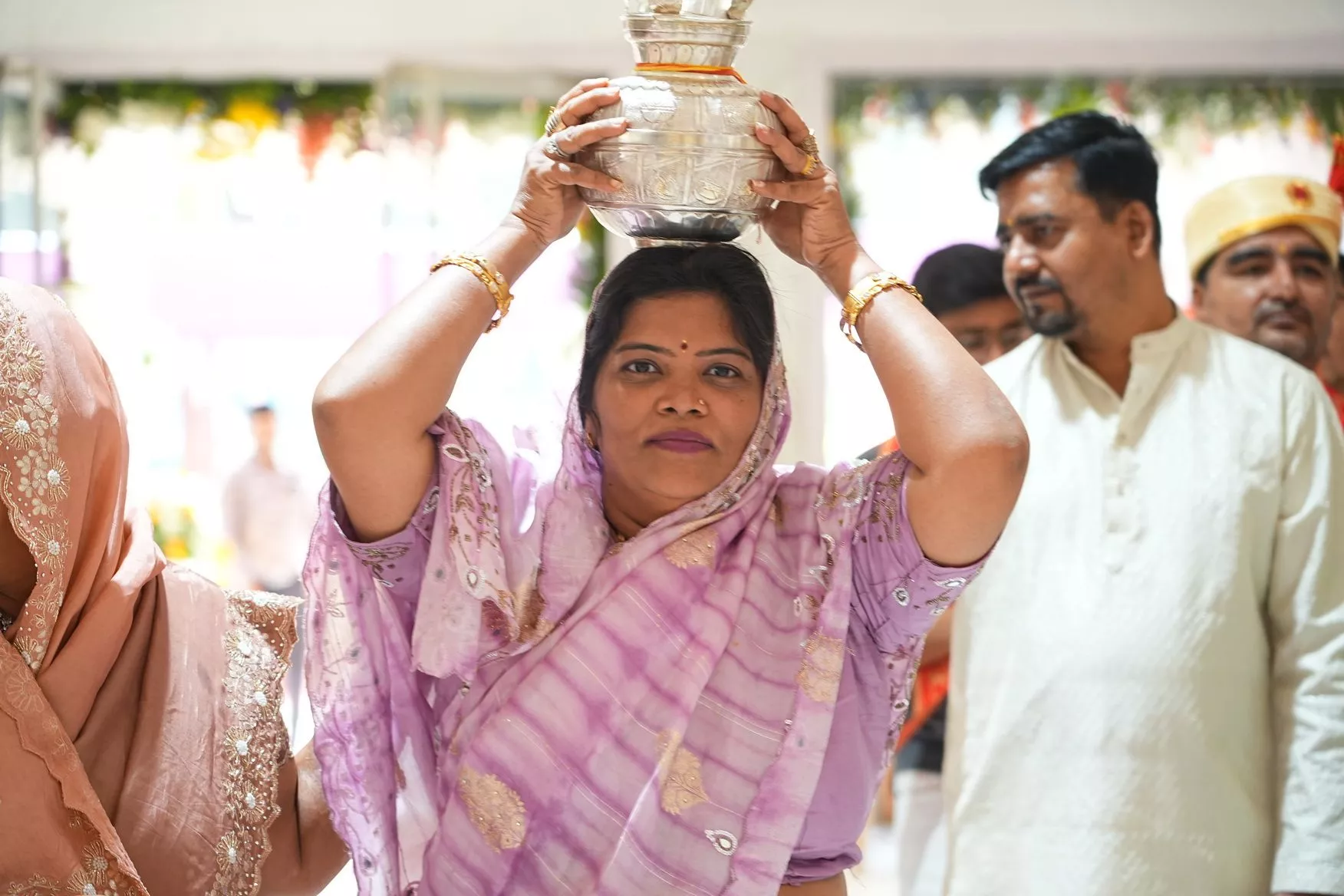 दादा गुरुदेव की श्रद्धांजलि में भक्त मेला और भक्ति कार्यक्रम