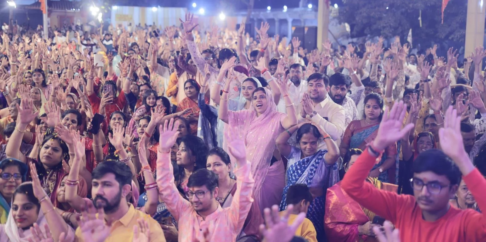 श्री रामदेवजी महाराज का जागरण अत्तापुर स्थित मंदिर में