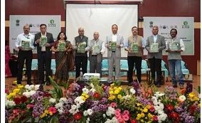 पादप स्वास्थ्य सम्मेलन में विशेषज्ञ और किसान मंच पर