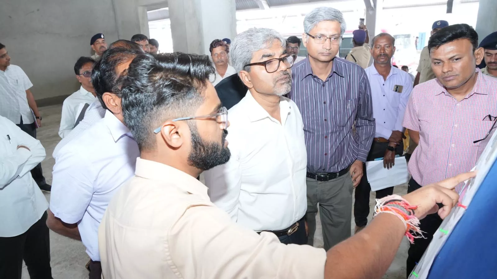 महाप्रबंधक ने काचीगुड़ा रेलवे स्टेशन और यादाद्रि खंड का निरीक्षण किया