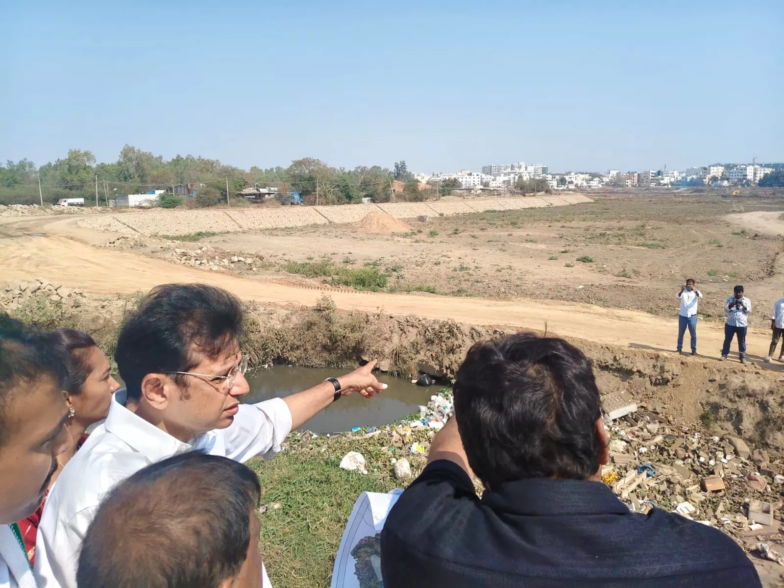 उप्पल नल्ला चेरुवु झील विकास कार्यों का निरीक्षण दृश्य