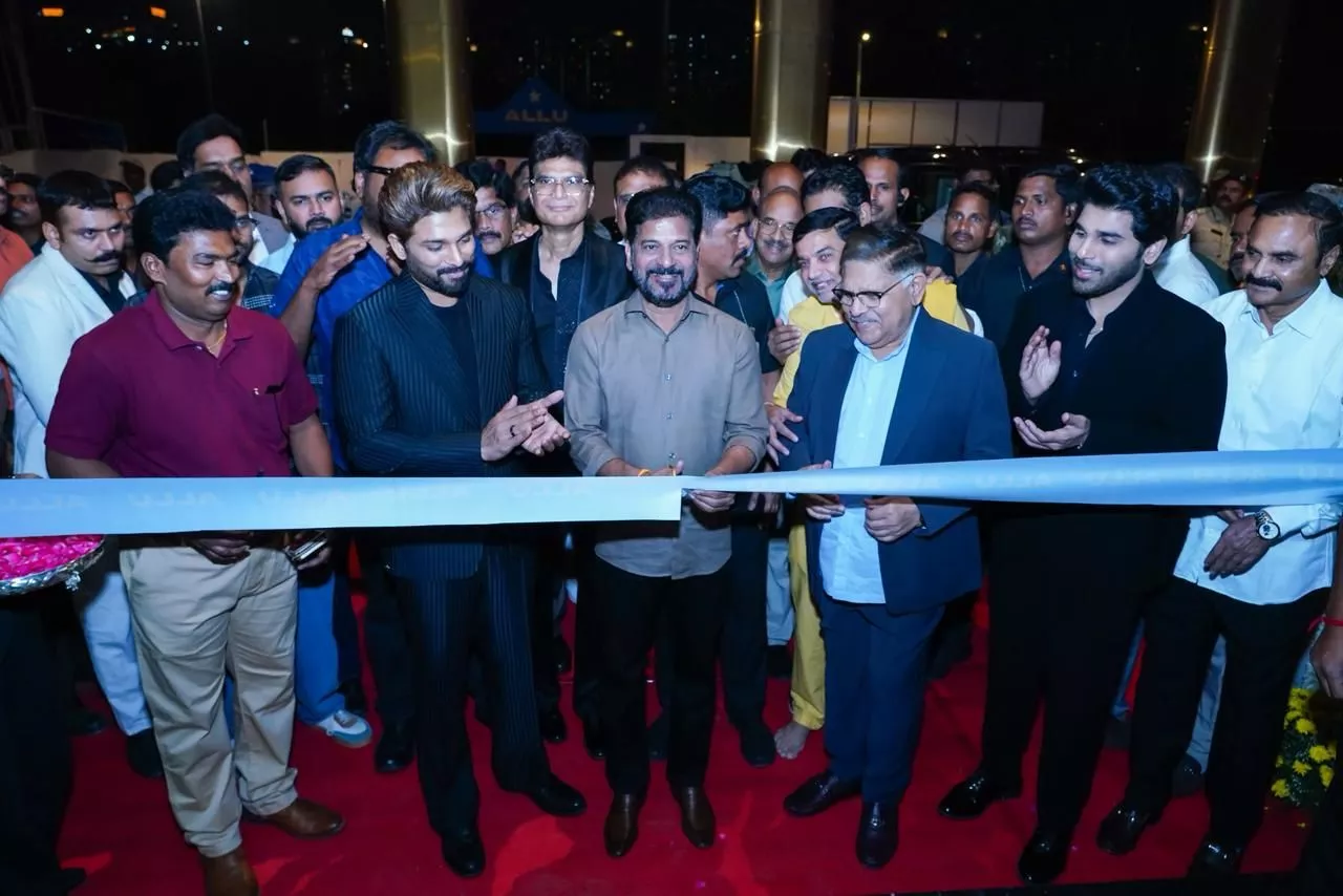 हैदराबाद में अल्लू सिनेमास कॉम्प्लेक्स का उद्घाटन