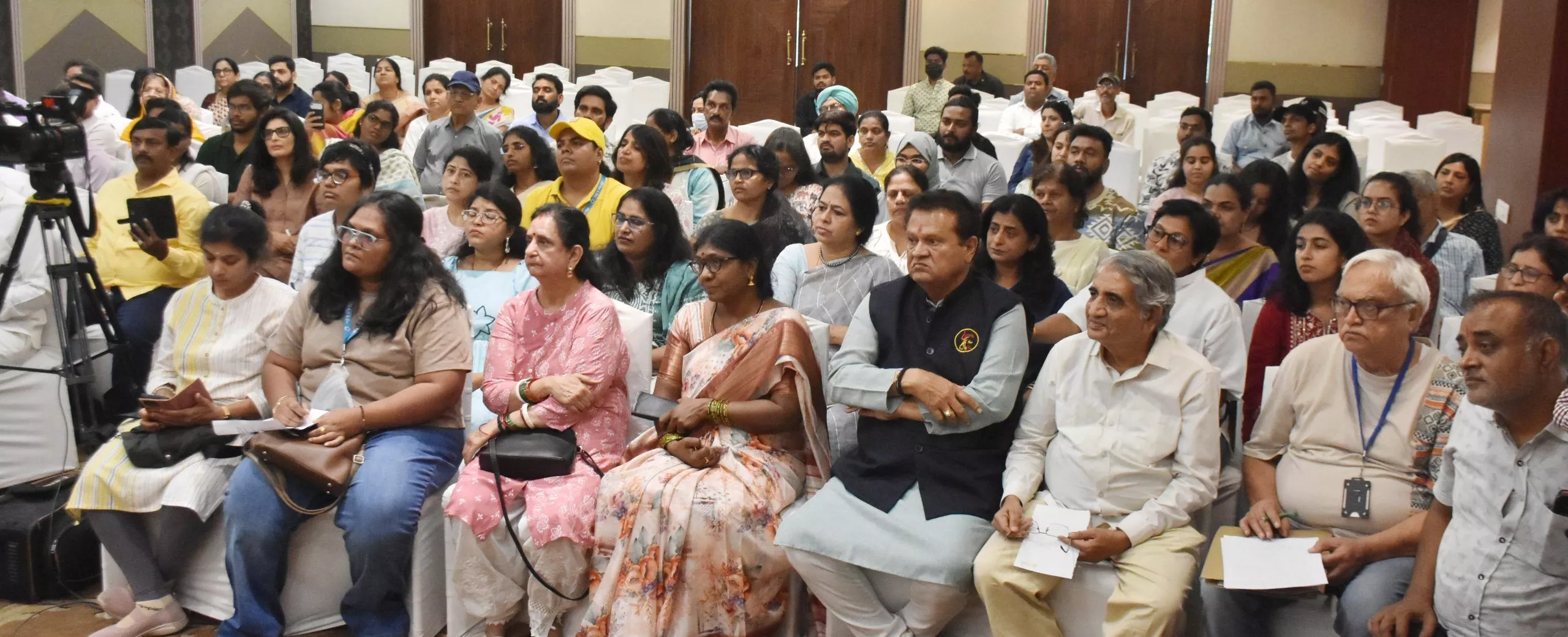 पशु कल्याण पर मेनका गांधी का संबोधन