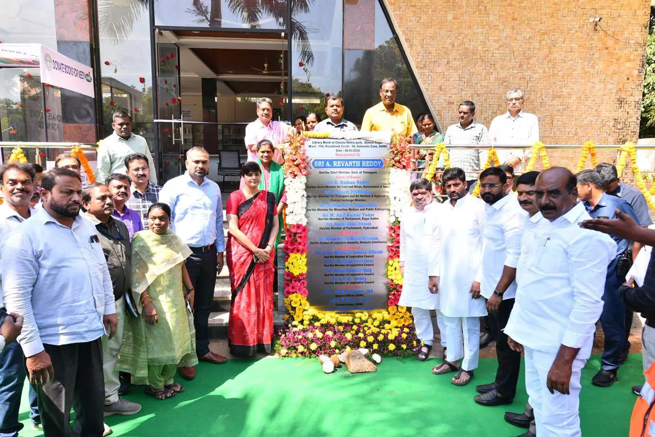 हैदराबाद में कार्यक्रम का शुभारंभ करते मंत्री पोन्नम प्रभाकर