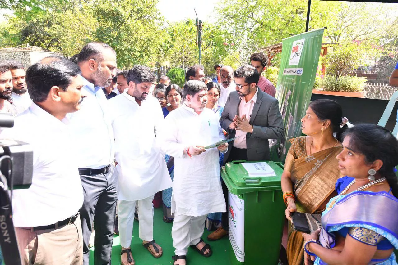 हैदराबाद में कार्यक्रम का शुभारंभ करते मंत्री पोन्नम प्रभाकर