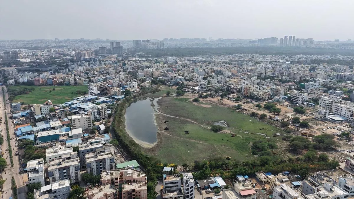 हैदराबाद में बामरुकनुद्दौला तालाब का सौंदर्यीकरण