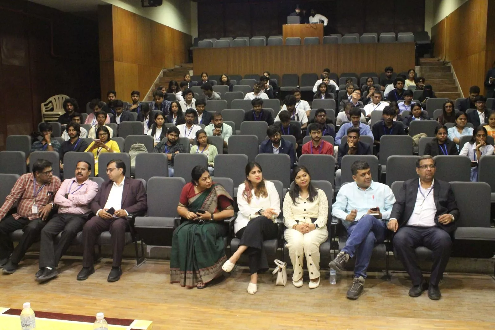 बद्रुका कॉलेज पिच एंड राइज़ प्रतियोगिता का दृश्य