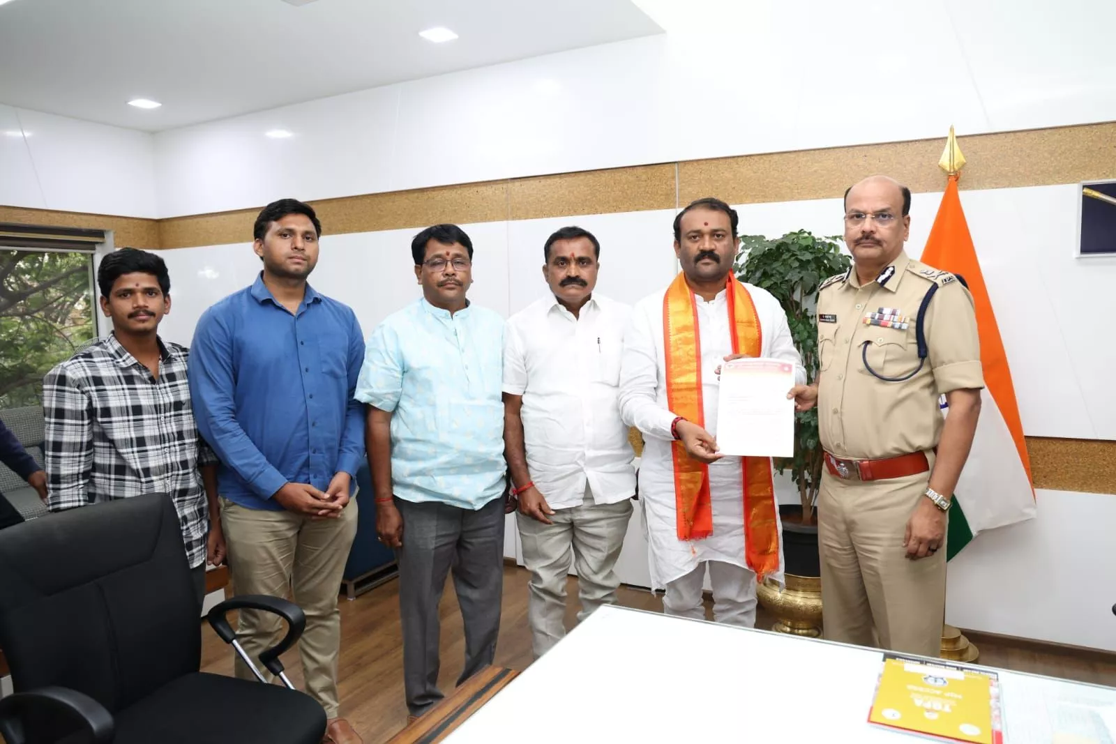 विहिप ने विधायक के बयान पर पुलिस से कार्रवाई की मांग की