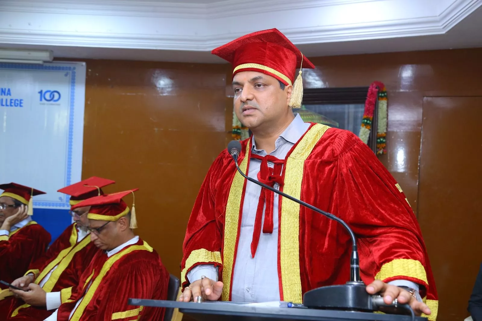 शंकरलाल सिग्नोडिया कॉलेज में दीक्षांत समारोह का दृश्य