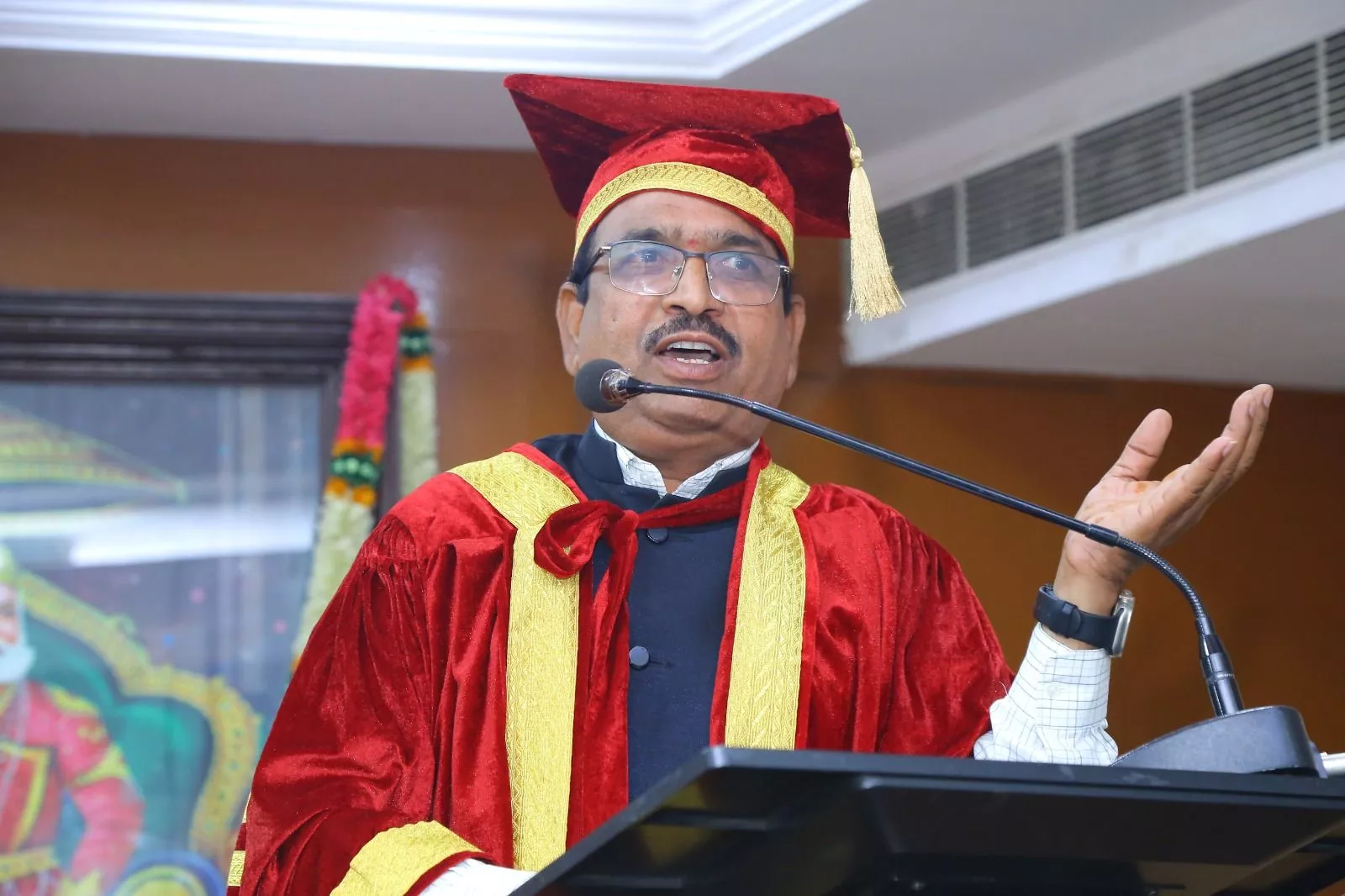 शंकरलाल सिग्नोडिया कॉलेज में दीक्षांत समारोह का दृश्य