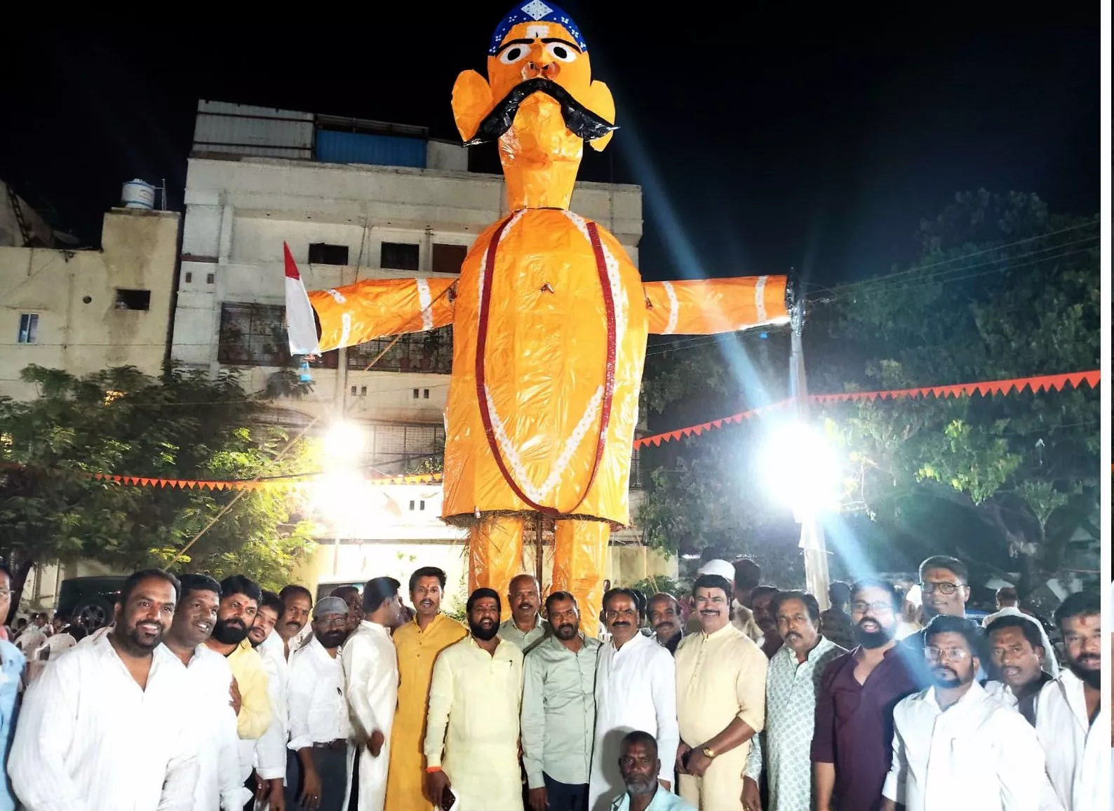 राम नवमी पर अत्तापुर में निकली भव्य शोभायात्रा