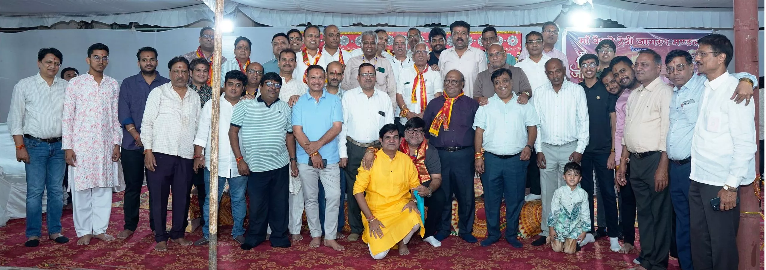 नुमाइश मैदान में भव्य माँ वैष्णो देवी जागरण का आयोजन