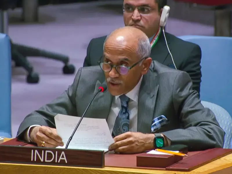 भारत ने पाकिस्तान पर धार्मिक दमन और हिंसा के आरोप लगाए