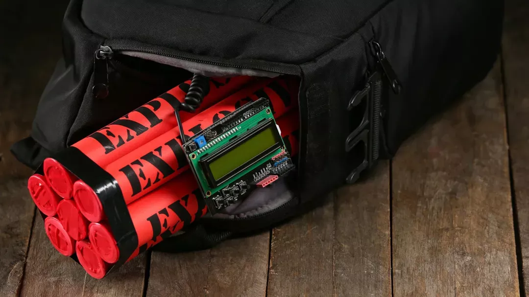 दिल्ली के स्कूल और बैंकों को ईमेल धमकी, तलाशी अभियान जारी