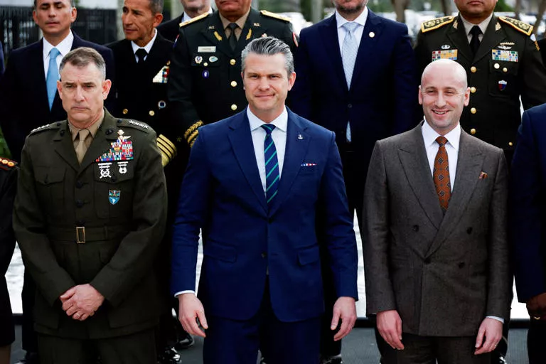 मादक तस्करी नौका पर अमेरिकी हमला, दो की मौत