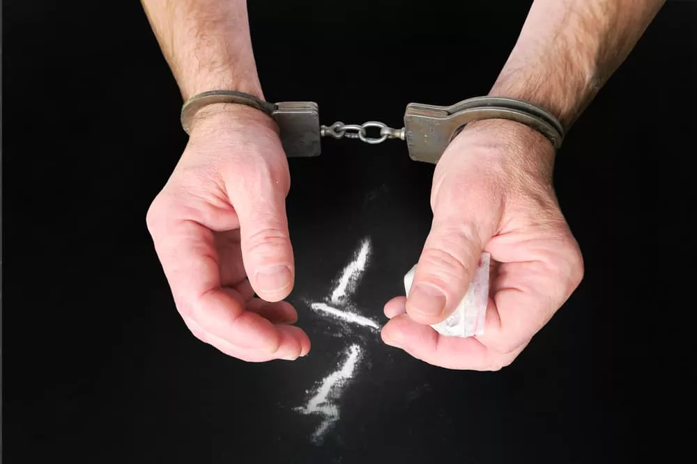 वास्तु के अनुसार भोजन करने की सही दिशा कौन-सी है